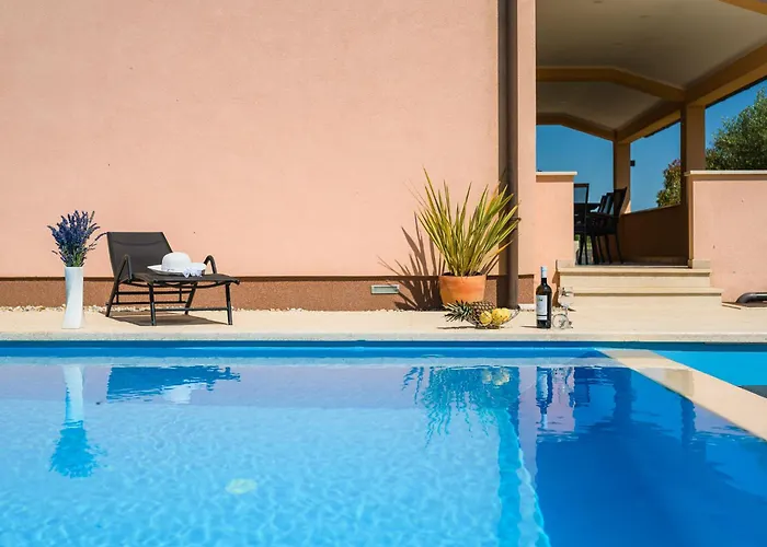 Dido Nini Willa Cere